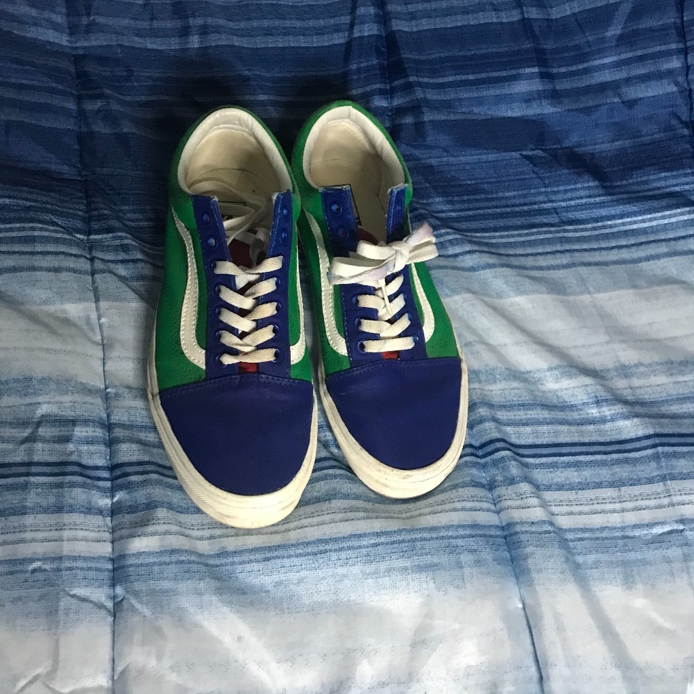Vans